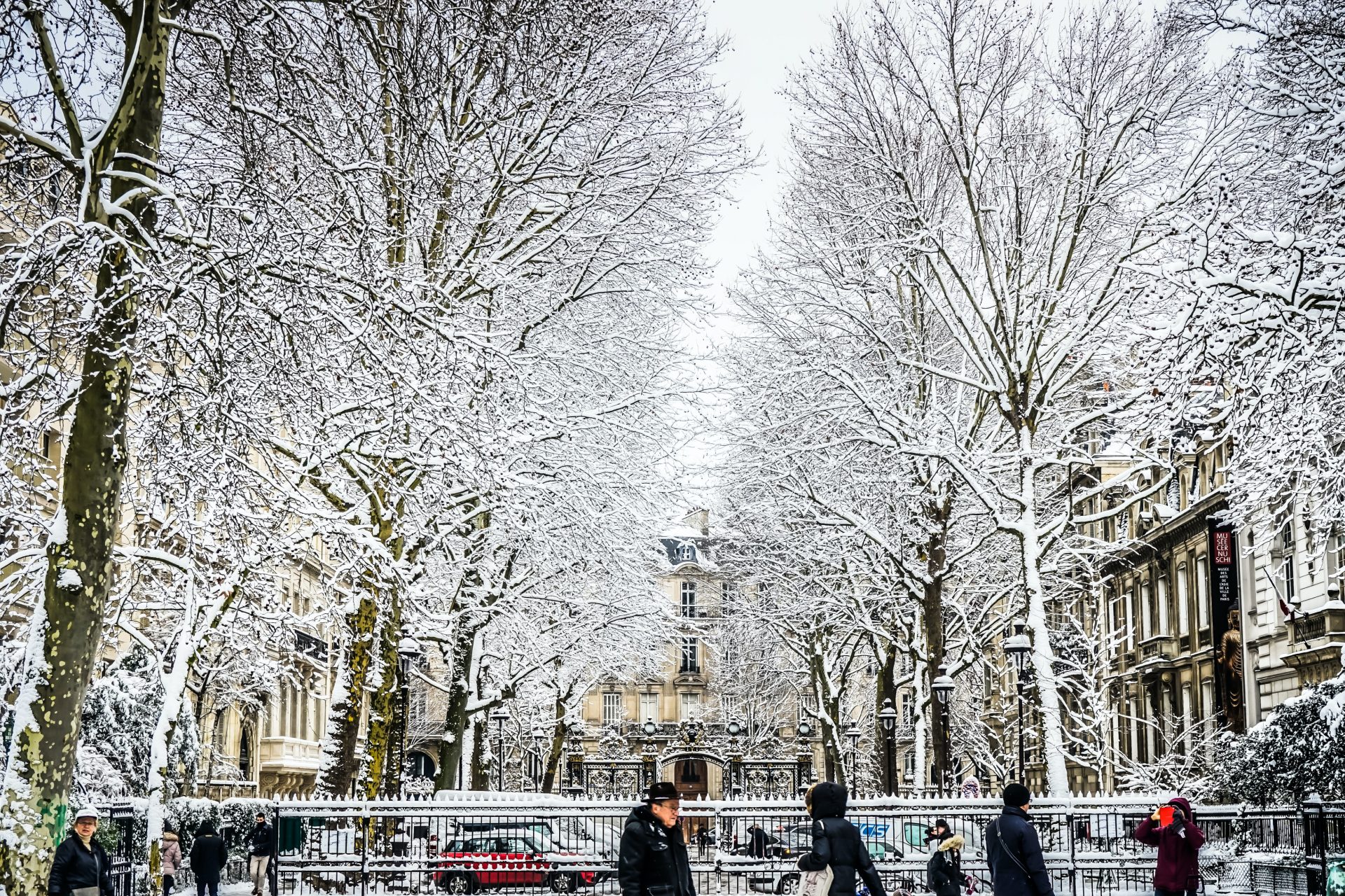 neve Parigi