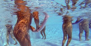 piscina_nudista