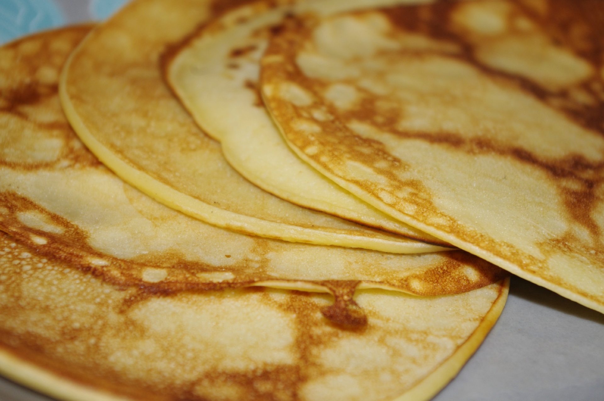 Preparare le crêpes bretoni